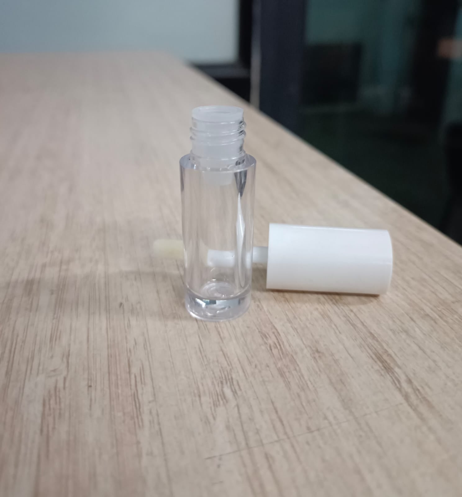 2ml Imported Liquid Lipstick Empty Clear Container with White Cap_(N6981)